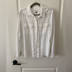 American Eagle Outfitters White Button-Down Shirt